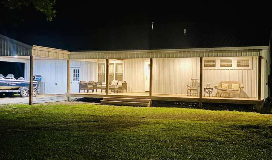8179 N Main Street-Tull, Benton, AR 72015 - 4 Beds, 2 Bath