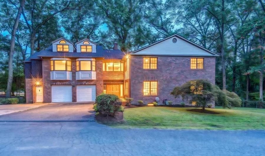 3436 HOLLY Rd, Annandale, VA 22003 - 7 Beds, 7 Bath