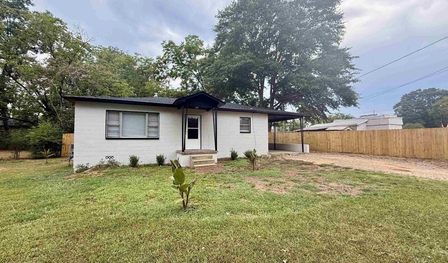 115 S Conrad St, Benton, AR 72015 - 2 Beds, 1 Bath