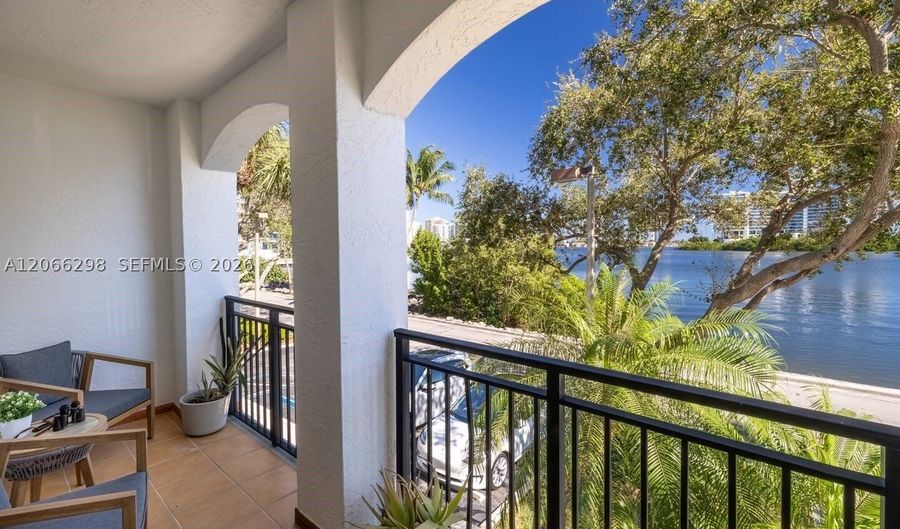 3255 NE 184th St 12206, Aventura, FL 33160 - 2 Beds, 2 Bath