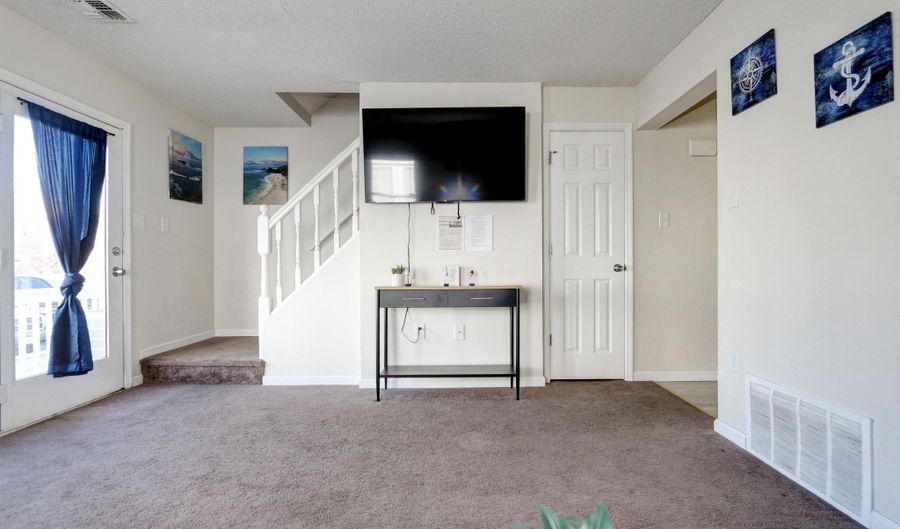 127 N Rhode Island Ave, Atlantic City, NJ 08401 - 3 Beds, 2 Bath