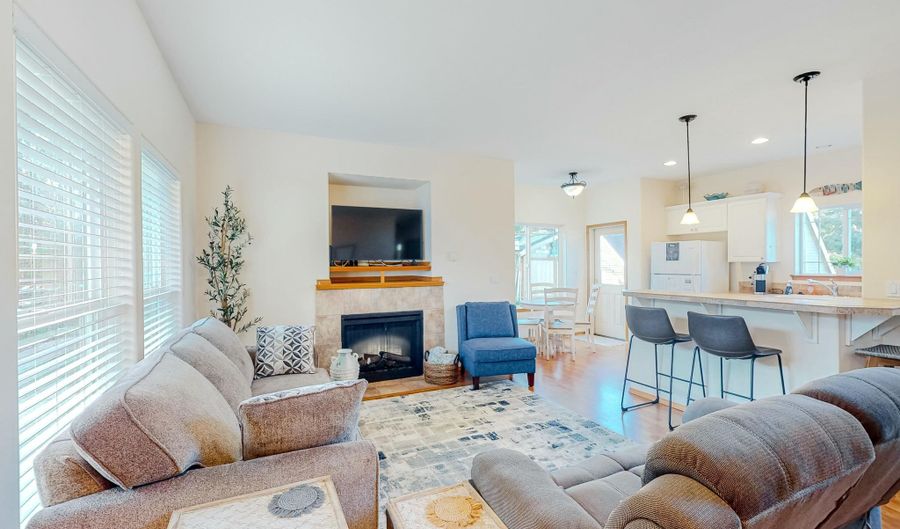 123 S Ocean St, Rockaway Beach, OR 97136 - 2 Beds, 0 Bath