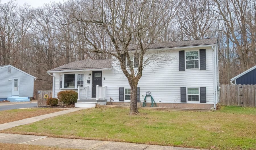 438 CHESTNUT St, Aberdeen, MD 21001 - 3 Beds, 2 Bath