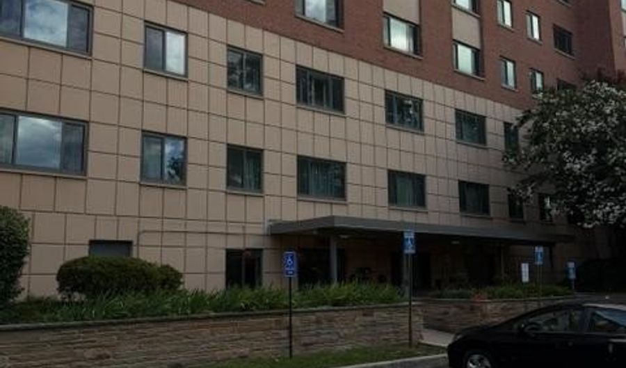 1200 S ARLINGTON RIDGE Rd 402, Arlington, VA 22202 - 2 Beds, 1 Bath