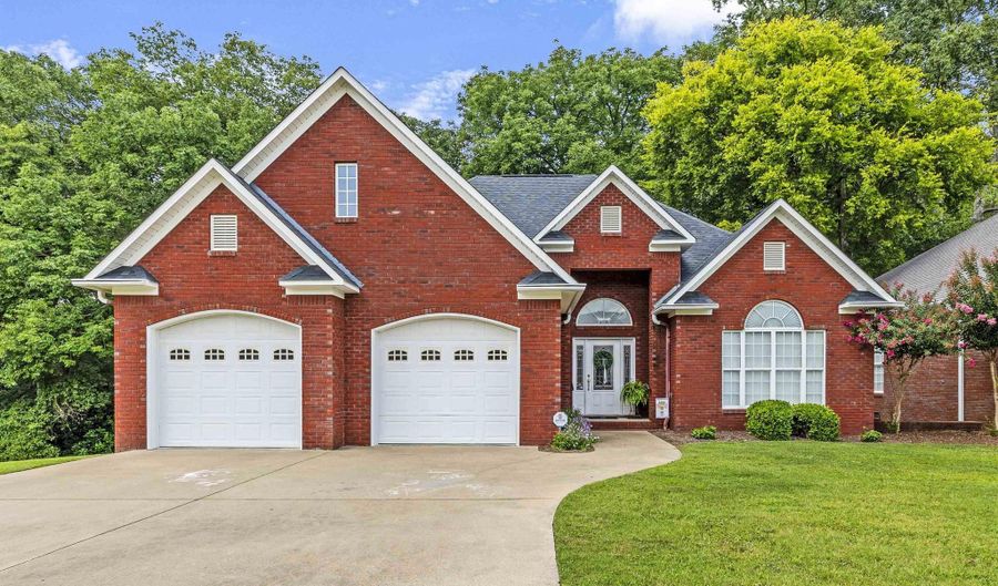 841 Natchez Trce NW, Arab, AL 35016 - 3 Beds, 2 Bath
