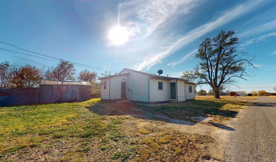 103 E Steele, Arnett, OK 73832 - 4 Beds, 1 Bath