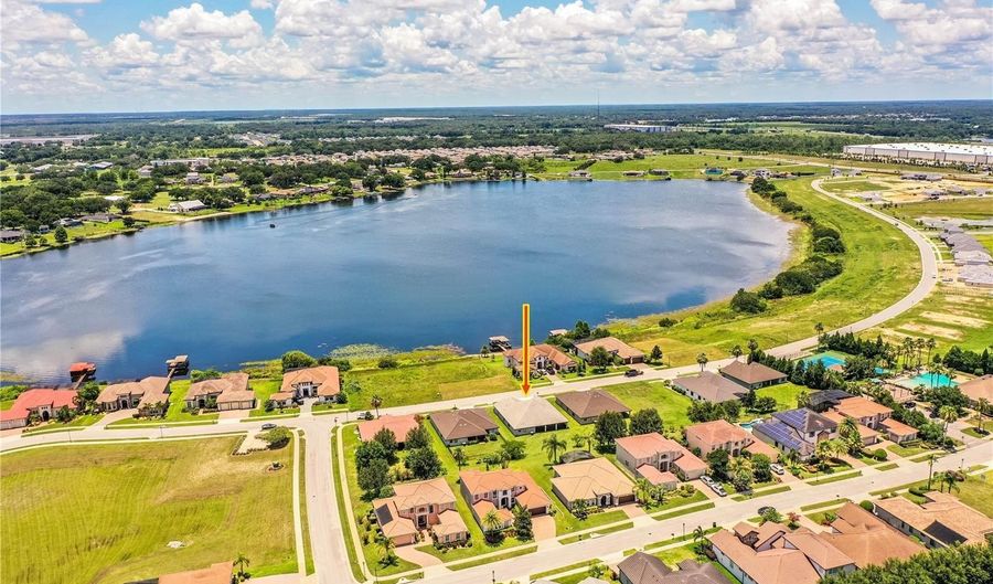 4222 JULIANA LAKE Dr, Auburndale, FL 33823 - 4 Beds, 3 Bath