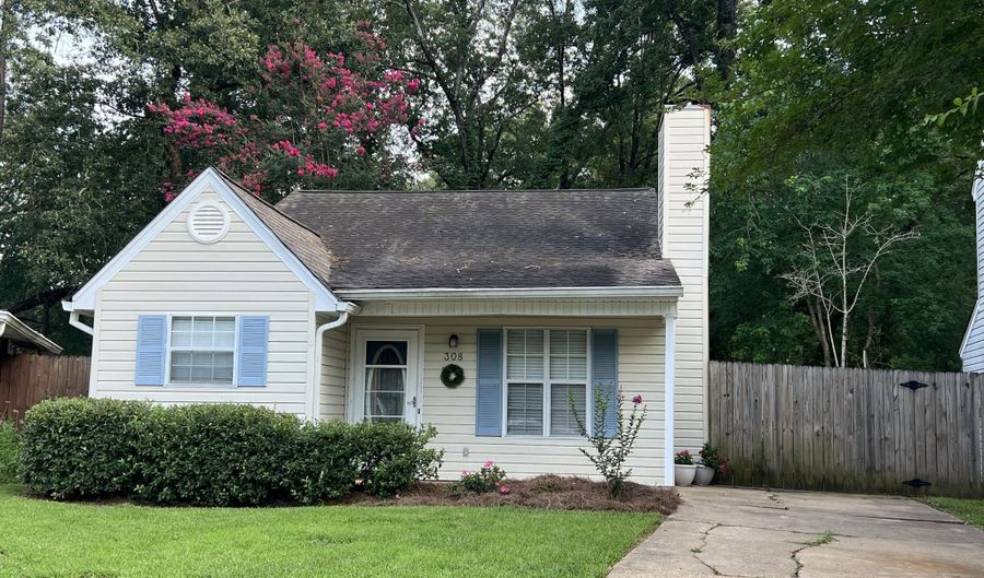 308 N Grove Circle Cir, Brandon, MS 39047 - 2 Beds, 2 Bath
