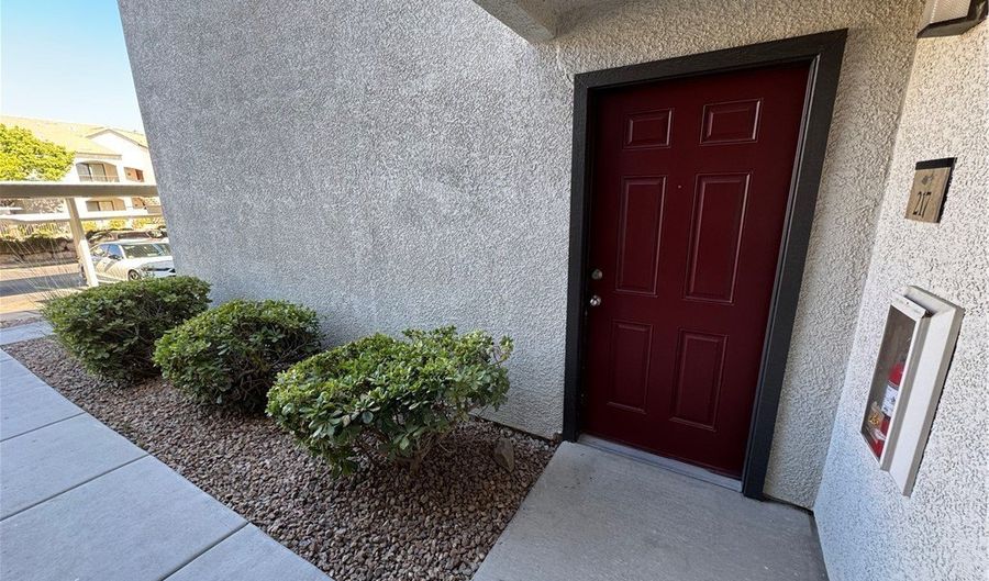 950 Seven Hills Dr 217, Henderson, NV 89052 - 1 Beds, 1 Bath