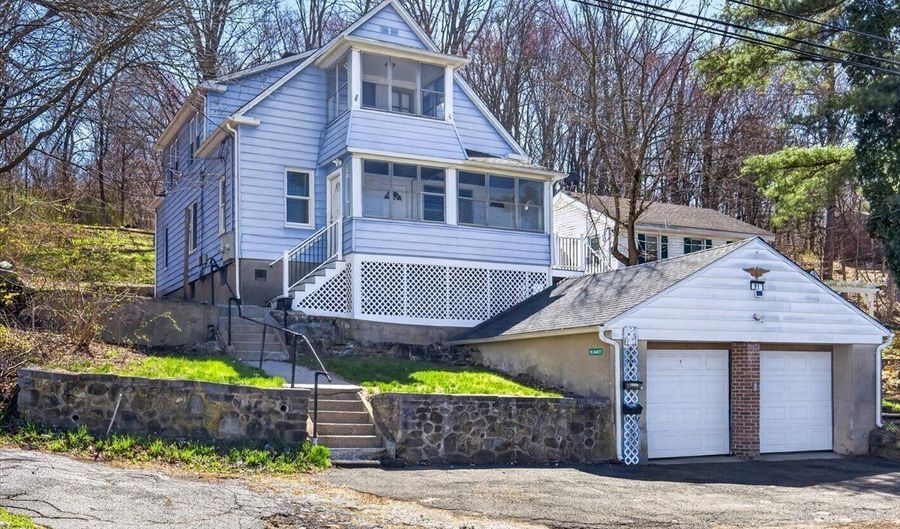 91 Jewett St 1St Floor, Ansonia, CT 06401 - 3 Beds, 1 Bath