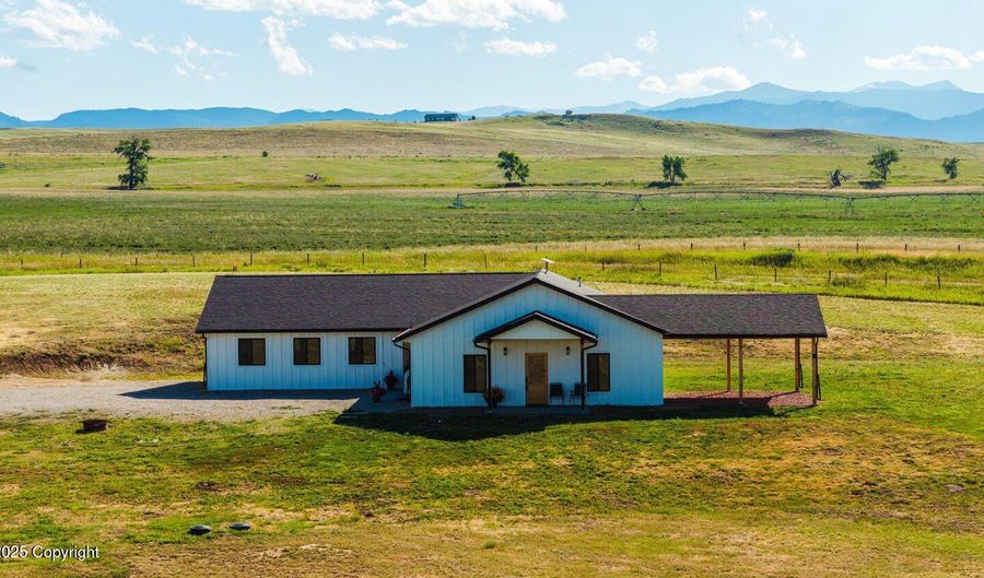 16 Peak Vw Dr, Buffalo, WY 82834 - 4 Beds, 3 Bath