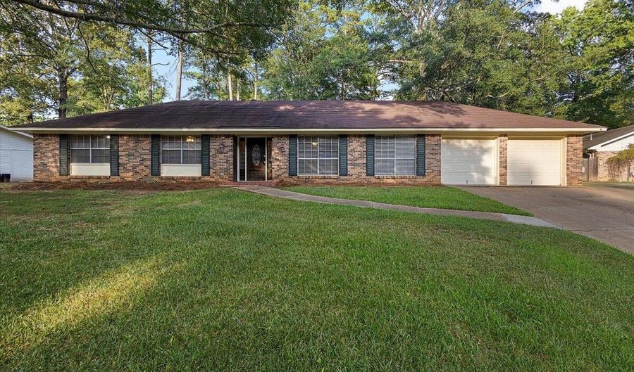 72 Fern Valley Rd, Brandon, MS 39042 - 3 Beds, 2 Bath