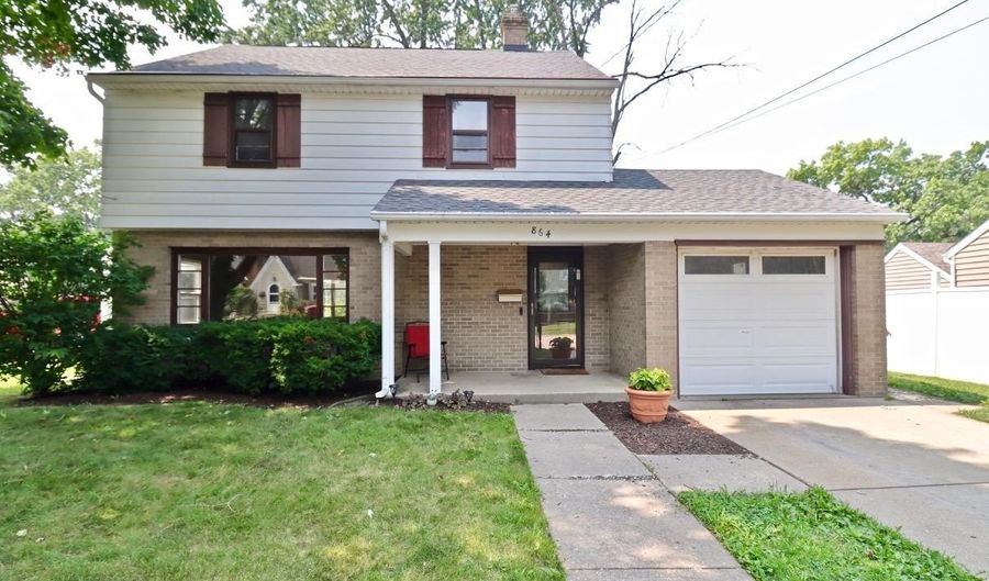 864 Gartner Ct, Beloit, WI 53511 - 3 Beds, 3 Bath