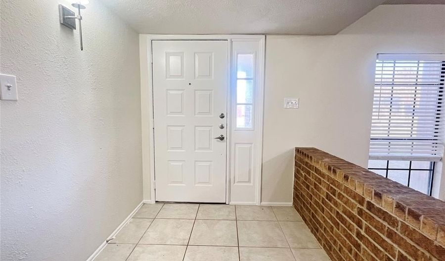 1304 Creekwood Ct, Allen, TX 75002 - 3 Beds, 2 Bath