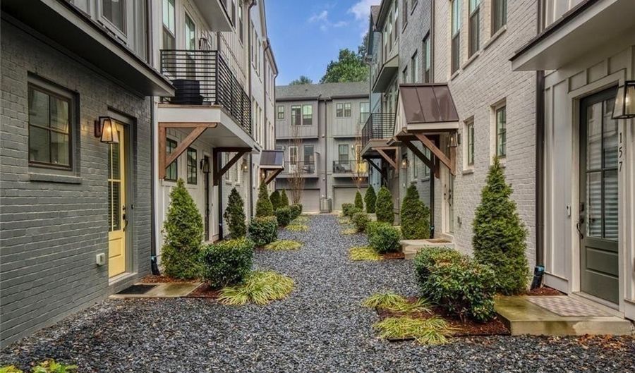 4437 Buckley Way NE, Atlanta, GA 30342 - 2 Beds, 3 Bath