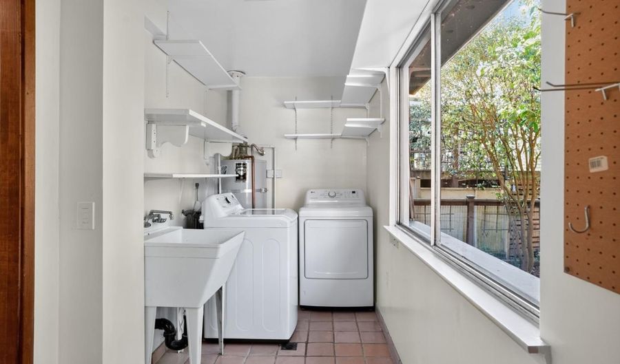 307 Moosehead Dr, Aptos, CA 95003 - 4 Beds, 2 Bath