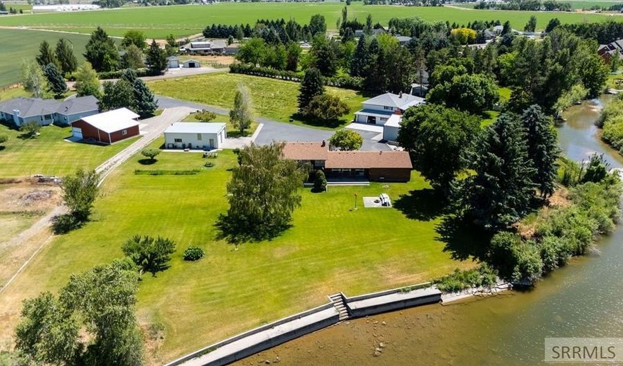 108 Shoemaker, Blackfoot, ID 83221 - 5 Beds, 3 Bath
