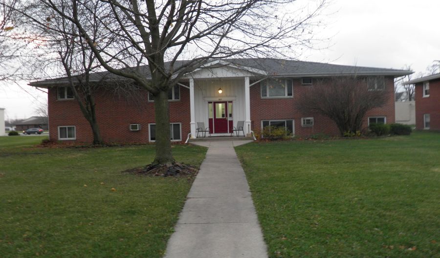 407 E Seminole St E 8, Dwight, IL 60420 - 2 Beds, 1 Bath