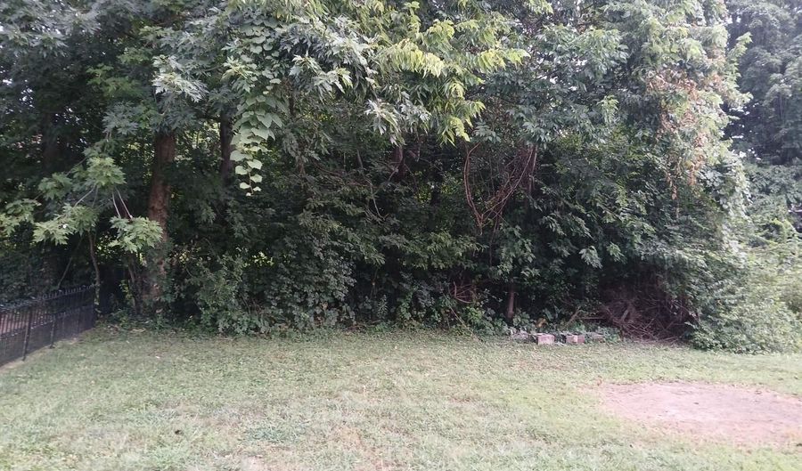 3212 Vittmer Ave, Cincinnati, OH 45238 - 2 Beds, 1 Bath