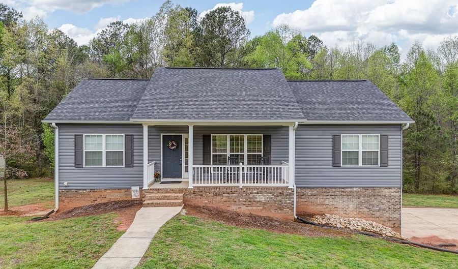 1045 Bradford Pl, Cohutta, GA 30710 - 3 Beds, 2 Bath