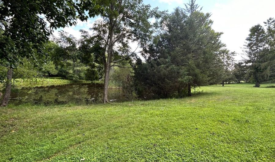 13078 BREEZY KNOLL Ln, Amissville, VA 20106 - 4 Beds, 3 Bath