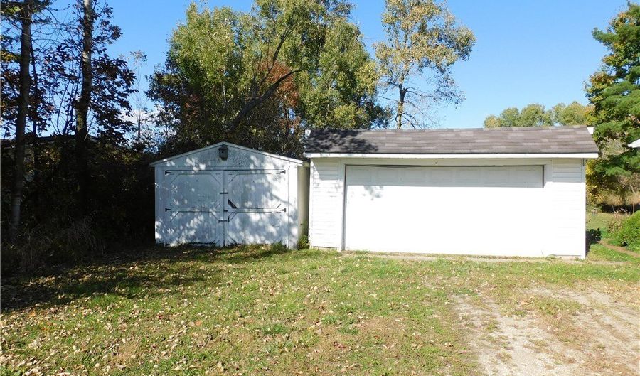 5059 Leon Rd, Andover, OH 44003 - 3 Beds, 2 Bath