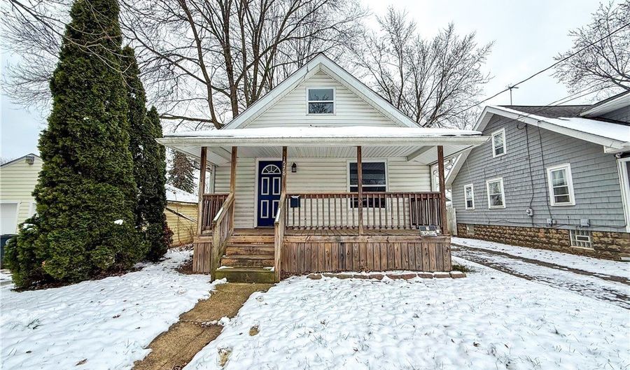 1578 Salem Ave, Akron, OH 44306 - 3 Beds, 2 Bath