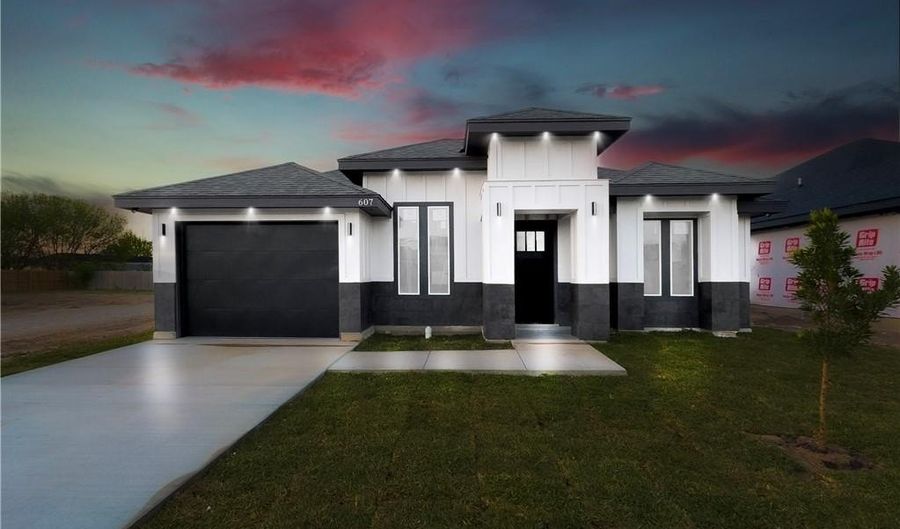 607 Tower Oak Dr, Alamo, TX 78516 - 3 Beds, 2 Bath