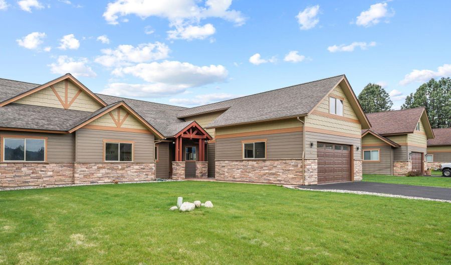 24 Bellflower, Blanchard, ID 83804 - 3 Beds, 4 Bath