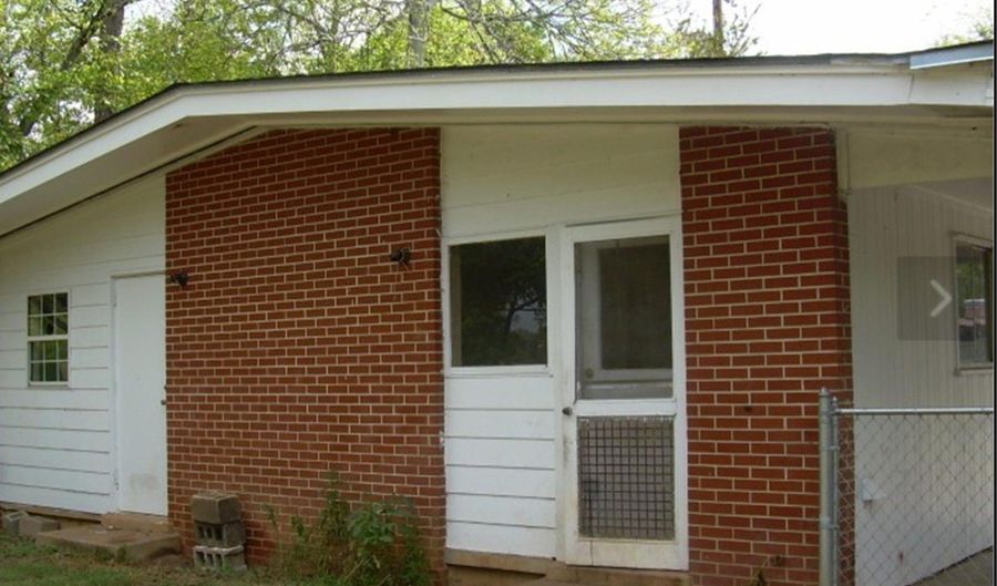 1982 S Riverview, Albany, GA 31705 - 3 Beds, 1 Bath