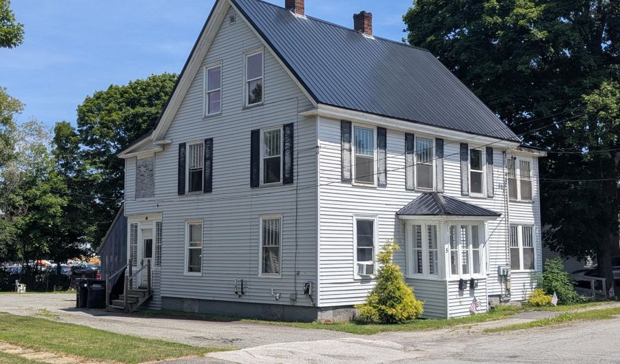 3 Dean St, Bangor, ME 04401 - 0 Beds, 3 Bath