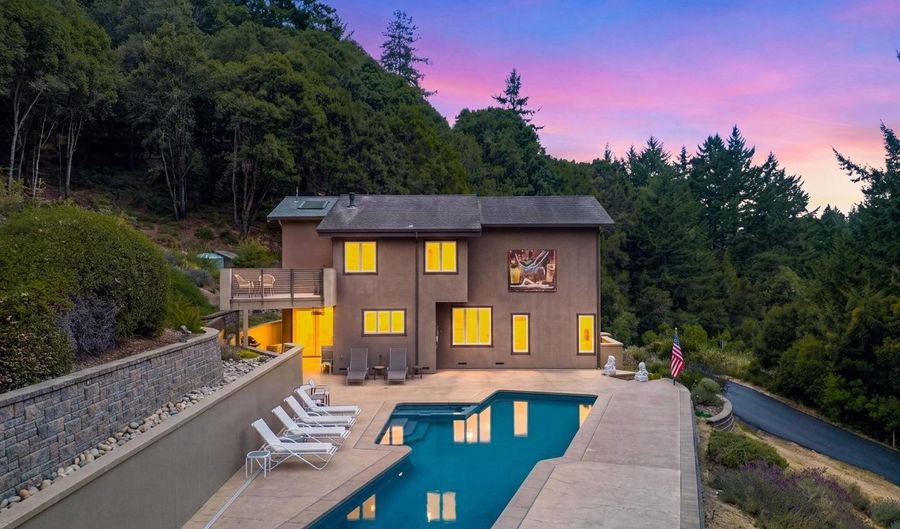 1880 Trout Gulch Rd, Aptos, CA 95003 - 4 Beds, 2 Bath