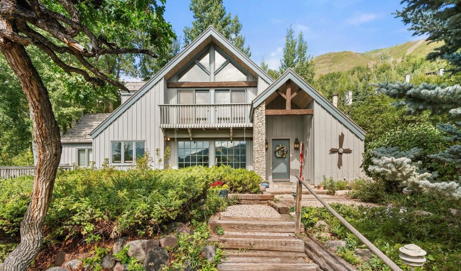 927 Red Mountain Rd, Aspen, CO 81611 - 2 Beds, 2 Bath