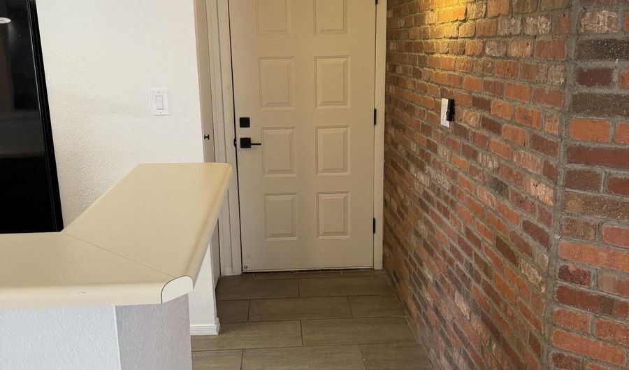 1800 W ELLIOT Rd 107, Chandler, AZ 85224 - 2 Beds, 2 Bath