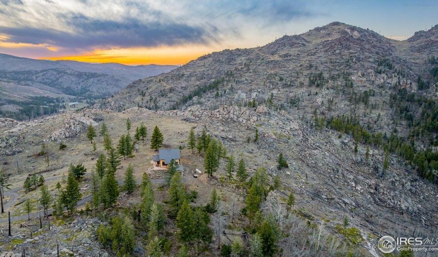 520 Isaac Ln, Bellvue, CO 80512 - 3 Beds, 3 Bath