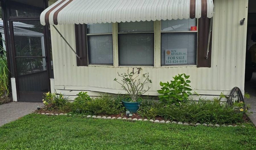 17 Leisure Dr, Auburndale, FL 33823 - 2 Beds, 2 Bath