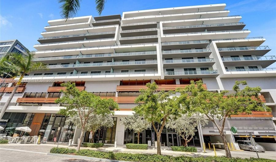 2960 NE 207th St 05, Aventura, FL 33180 - 3 Beds, 3 Bath