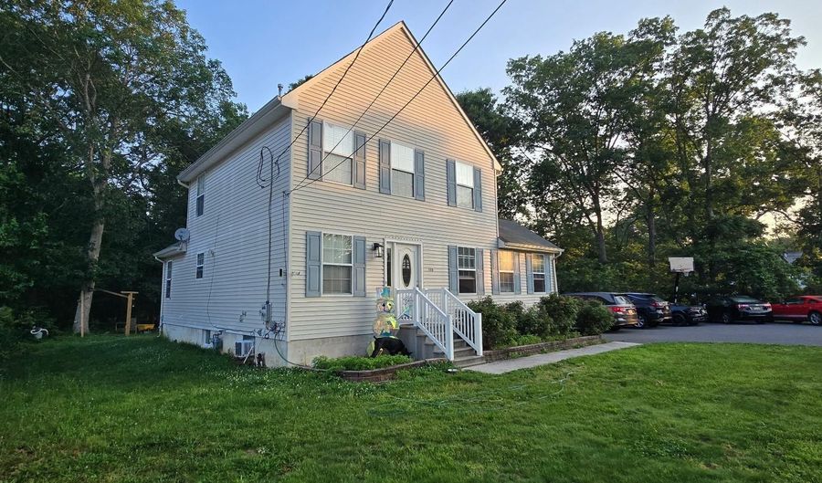 725 EIGHTH, Galloway, NJ 08205 - 3 Beds, 3 Bath