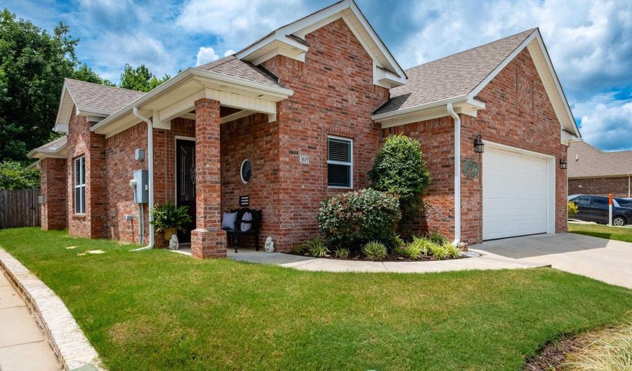 3619 Logan Ridge Dr, Bryant, AR 72022 - 3 Beds, 2 Bath