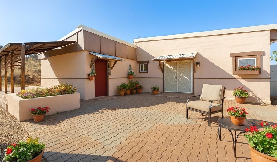 5350 N Taro Ln, Chino Valley, AZ 86323 - 3 Beds, 3 Bath