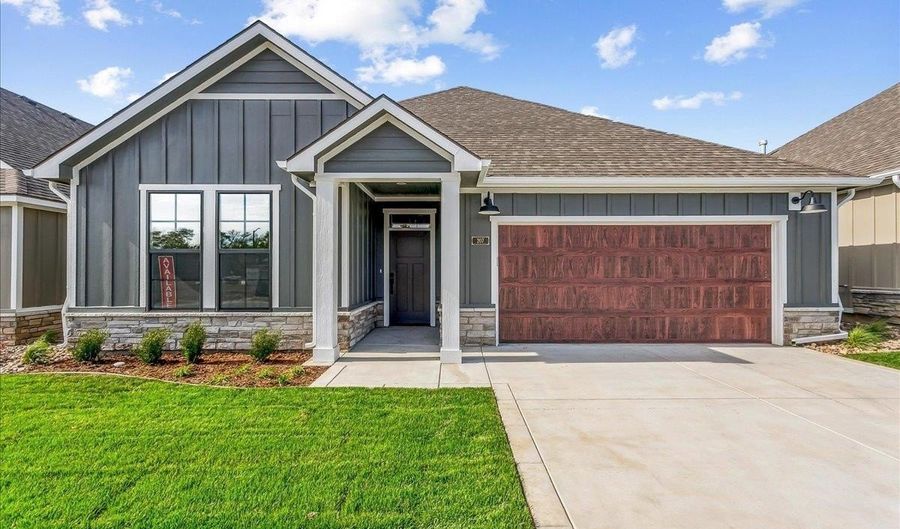 207 S Legacy Way, Andover, KS 67002 - 2 Beds, 2 Bath