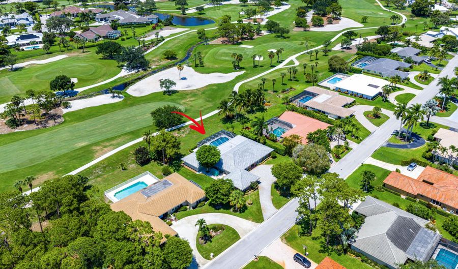 489 S Country Club Dr, Atlantis, FL 33462 - 4 Beds, 3 Bath