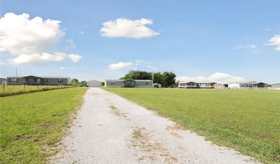 17834 Harreld Rd, Beggs, OK 74421 - 5 Beds, 3 Bath