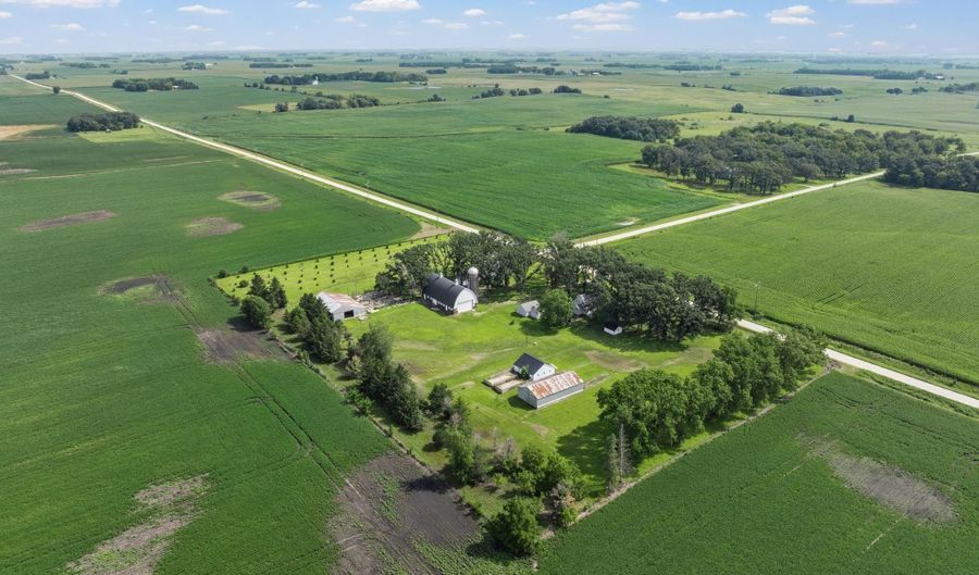 24975 Mower Freeborn Rd, Austin, MN 55912 - 3 Beds, 1 Bath