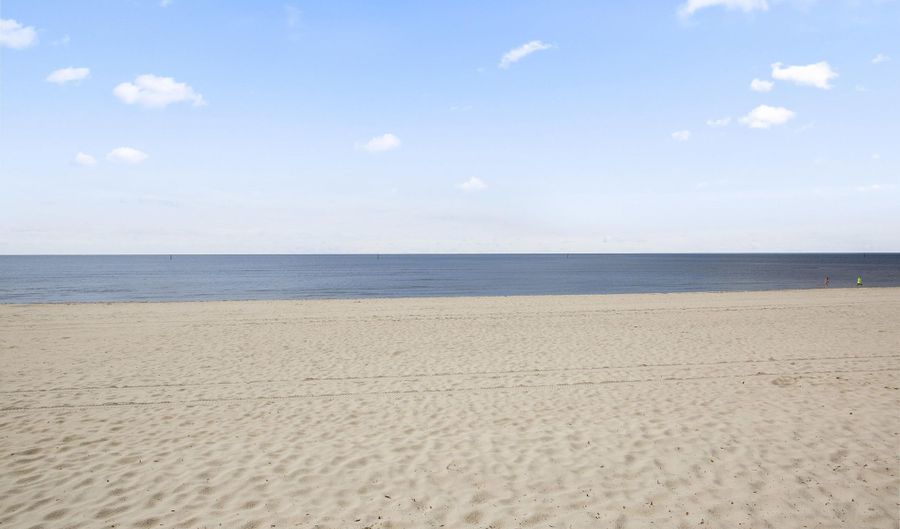 2252 Beach Dr 505, Gulfport, MS 39507 - 3 Beds, 2 Bath