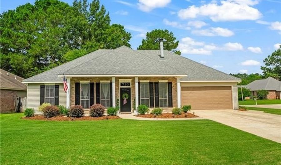710 DAVID Ct, Abita Springs, LA 70420 - 3 Beds, 2 Bath
