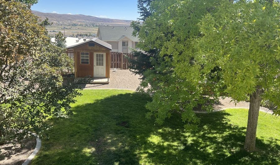 2080 Sierra Dr, Elko, NV 89801 - 4 Beds, 3 Bath