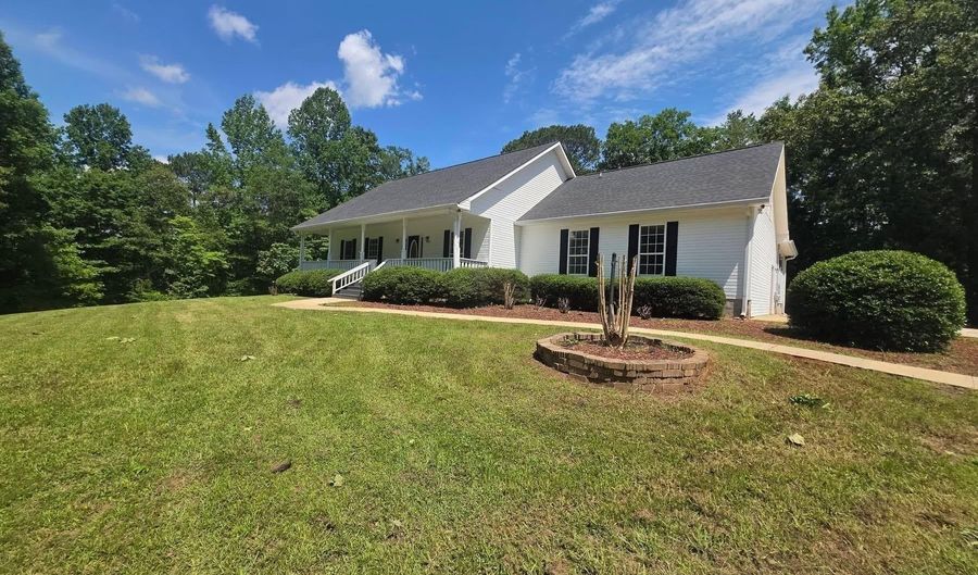 3982 CAMPGROUND Rd, Alexander City, AL 35010 - 6 Beds, 4 Bath
