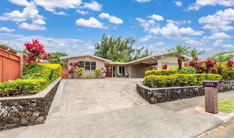 1494 Kina St, Kailua, HI 96734 - 4 Beds, 2 Bath