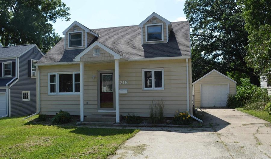 718 S Harlan St, Algona, IA 50511 - 3 Beds, 1 Bath